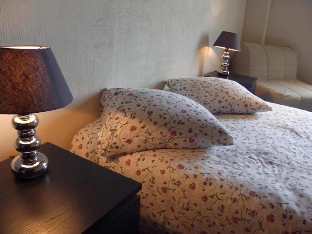 Domaine Du Moulin De Champie - Versailles - Gites & Suites Feucherolles Luaran gambar