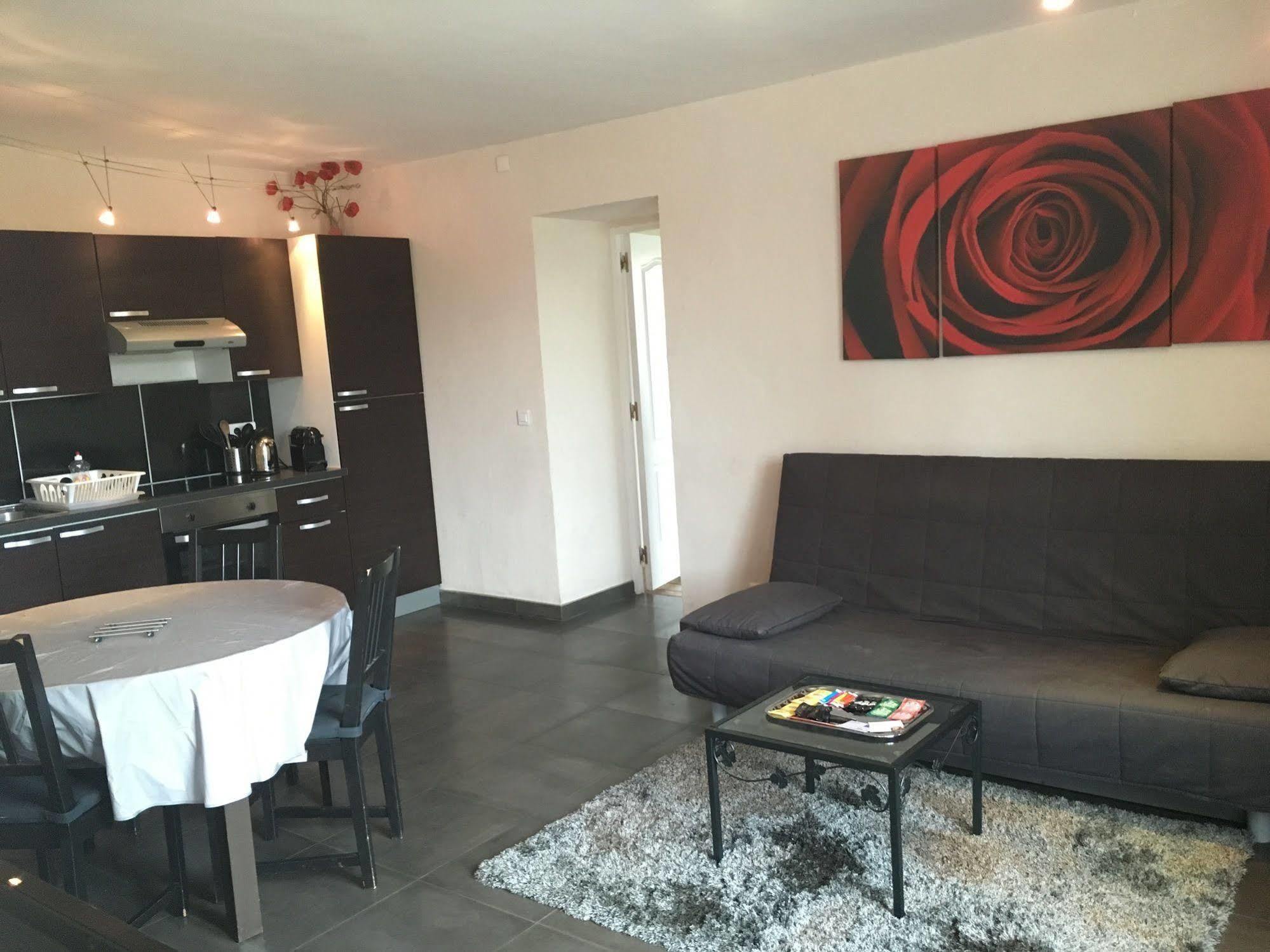 Domaine Du Moulin De Champie - Versailles - Gites & Suites Feucherolles Luaran gambar