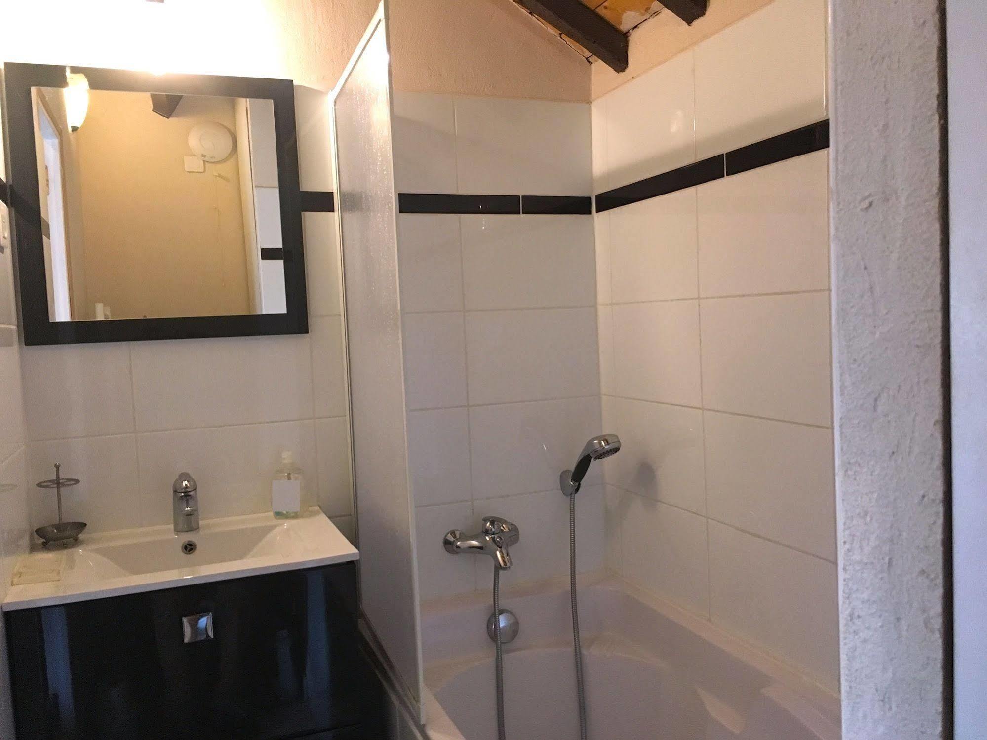 Domaine Du Moulin De Champie - Versailles - Gites & Suites Feucherolles Luaran gambar