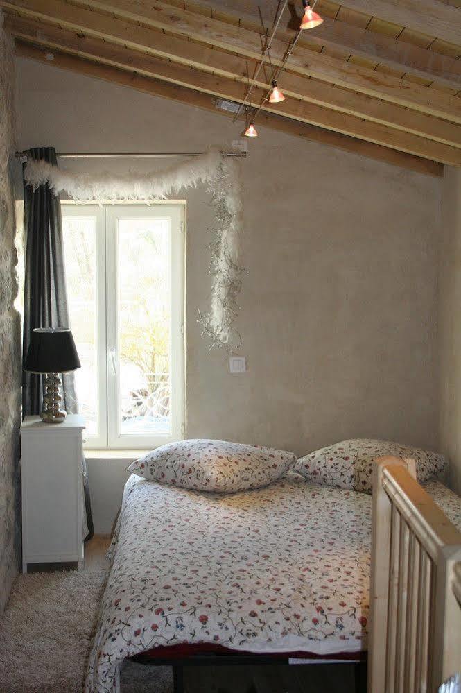 Domaine Du Moulin De Champie - Versailles - Gites & Suites Feucherolles Luaran gambar